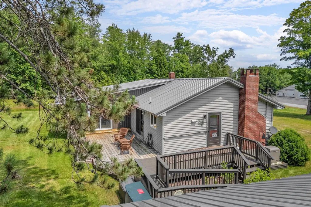 402 Town Farm Road Farmington ME 04938