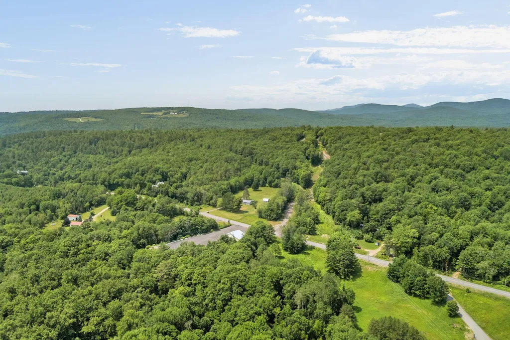 402 Town Farm Road Farmington ME 04938