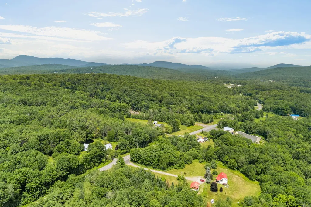 402 Town Farm Road Farmington ME 04938