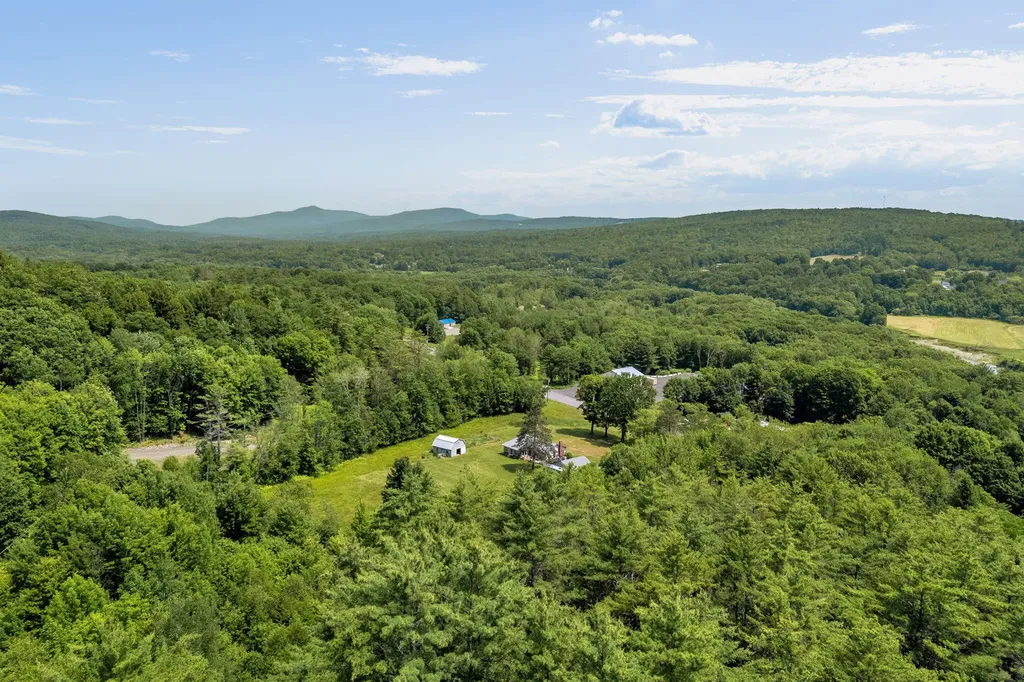 402 Town Farm Road Farmington ME 04938