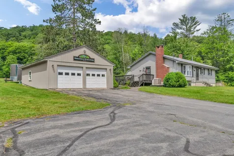 402 Town Farm Road Farmington ME 04938