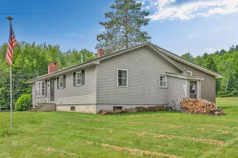 402 Town Farm Road Farmington ME 04938