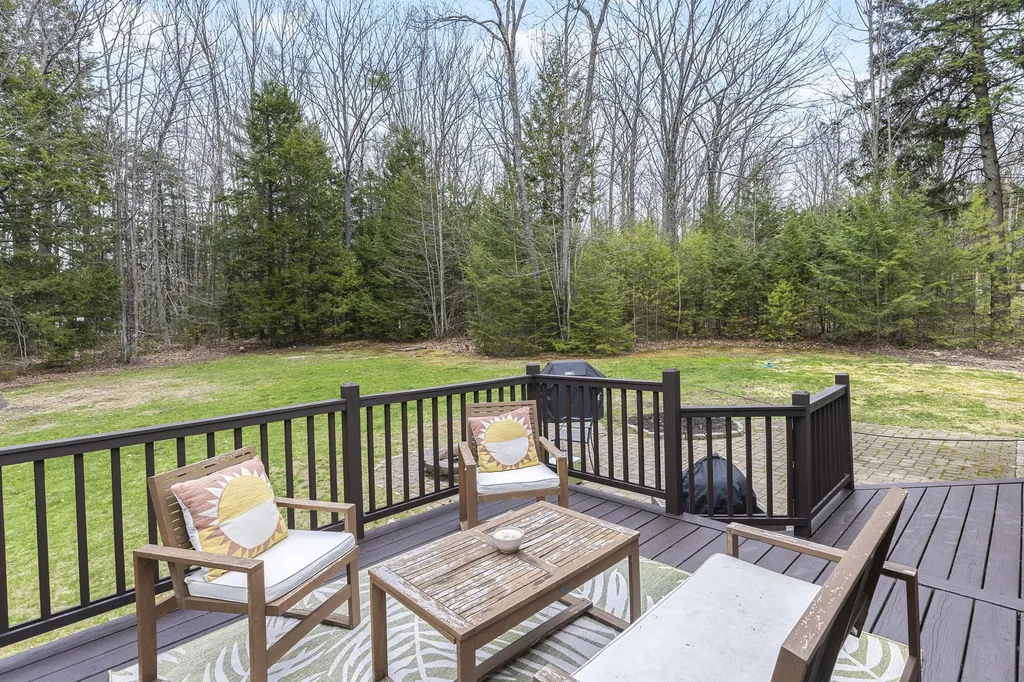 40 Rustic Way New Gloucester ME 04260