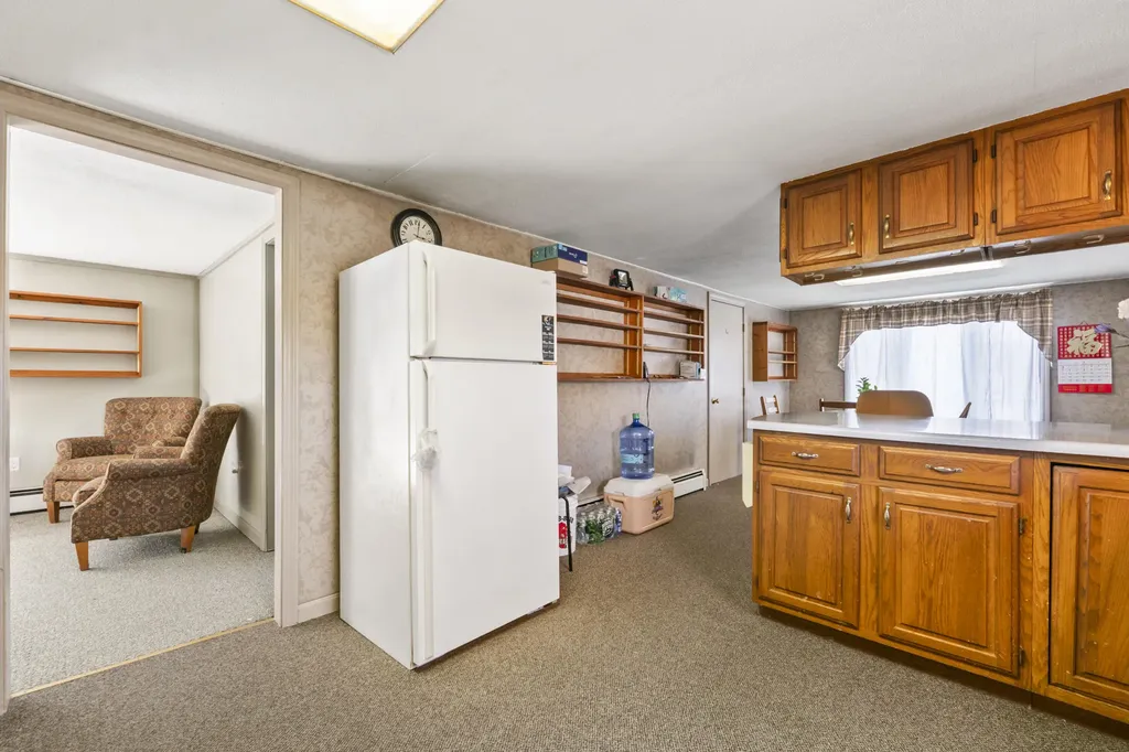 991 Oakland Road Belgrade ME 04917
