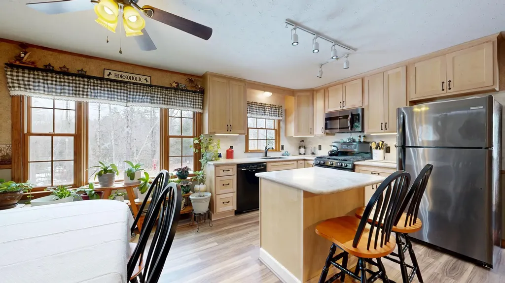 899 Allen Pond Road Greene ME 04236