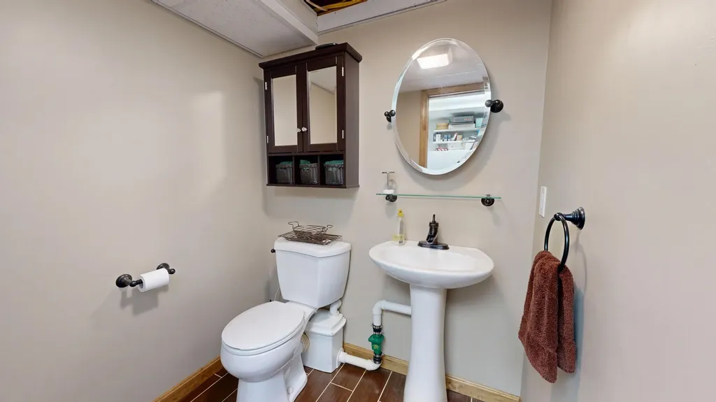 899 Allen Pond Road Greene ME 04236