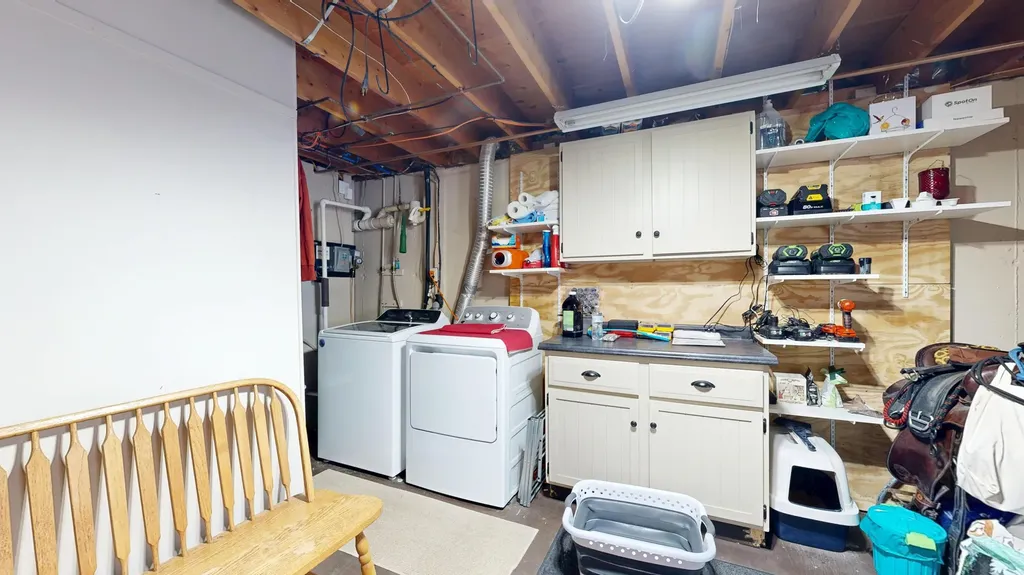 899 Allen Pond Road Greene ME 04236