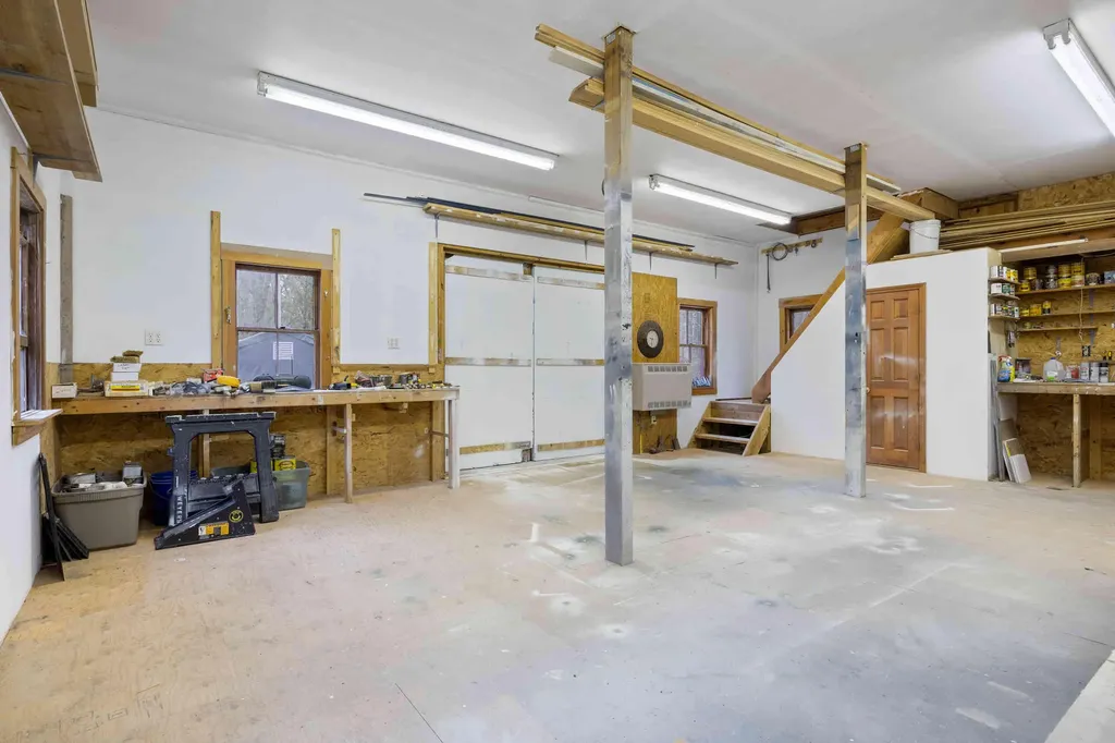 101 Hooper Shores Road York ME 03909