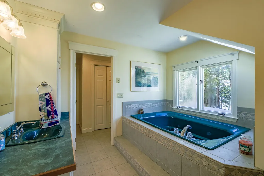 228 Gooseberry Point Road Islesboro ME 04848