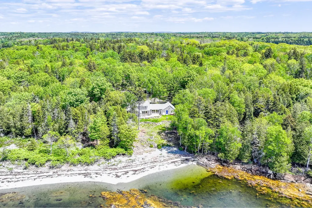 228 Gooseberry Point Road Islesboro ME 04848