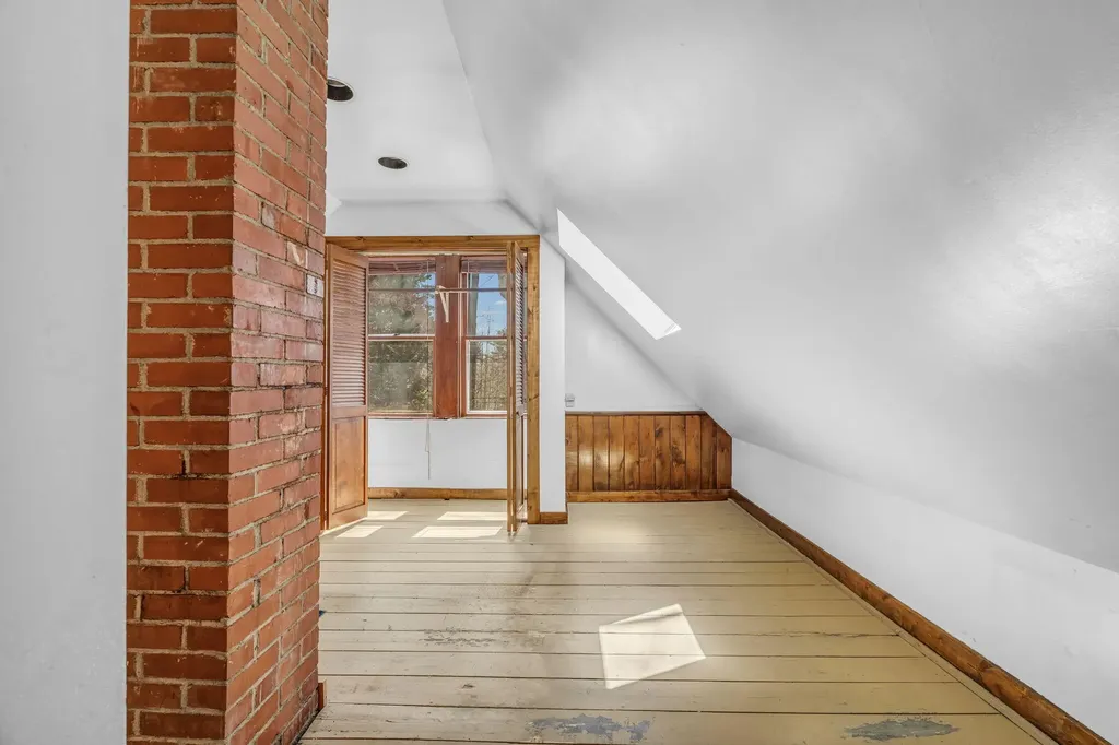 113 Wyman Road Auburn ME 04210