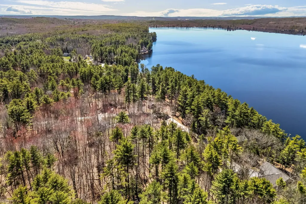 113 Wyman Road Auburn ME 04210