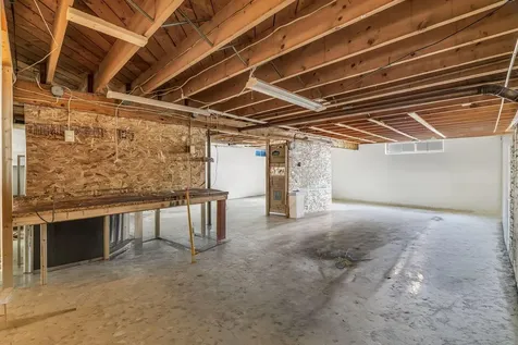 272 Enfield Road Lincoln ME 04457