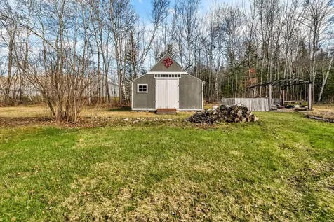 272 Enfield Road Lincoln ME 04457