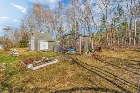 272 Enfield Road Lincoln ME 04457