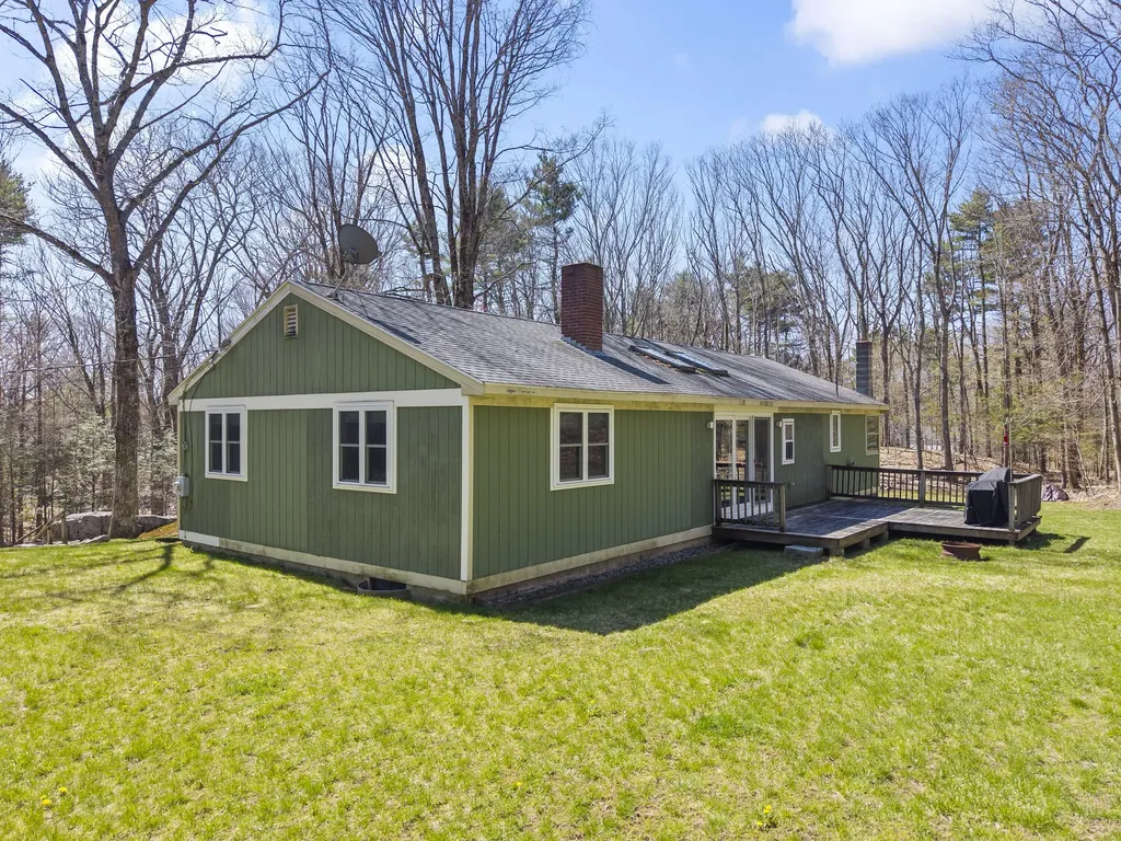 186 Clay Hill Road York ME 03902