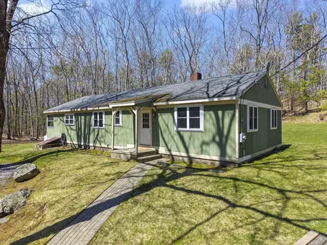 186 Clay Hill Road York ME 03902