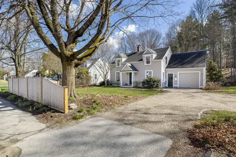 350 York Street York ME 03909