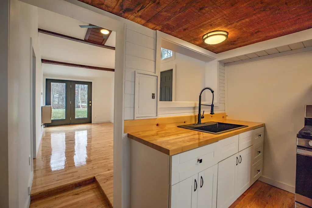 108 Sandy Beach Road Glenburn ME 04401
