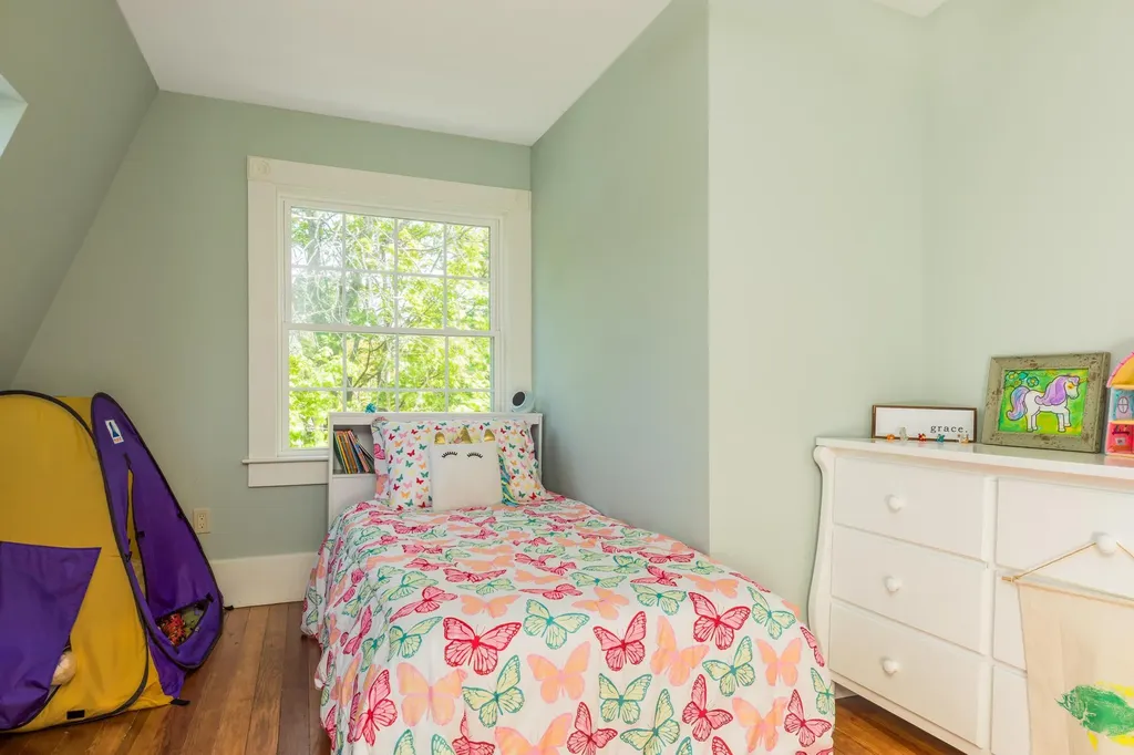21 Fernald Avenue York ME 03909