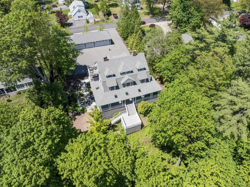 21 Fernald Avenue York ME 03909