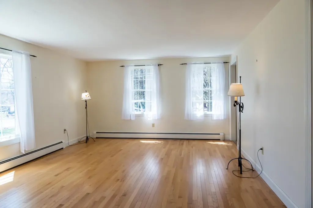 7 Fayview Lane North Yarmouth ME 04097