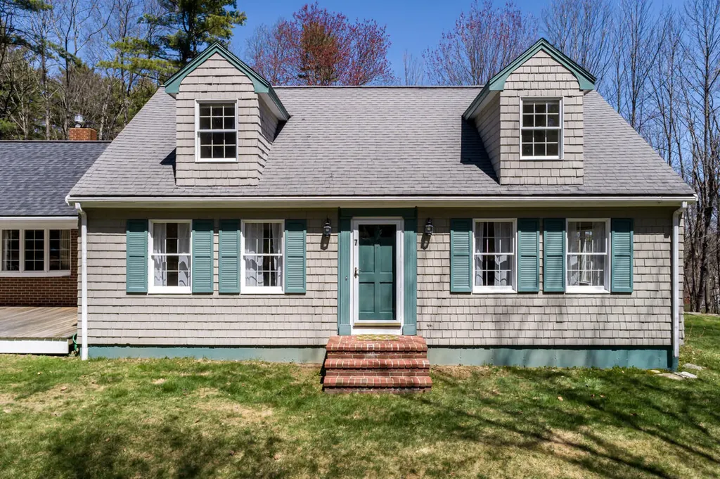 7 Fayview Lane North Yarmouth ME 04097