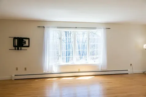 7 Fayview Lane North Yarmouth ME 04097