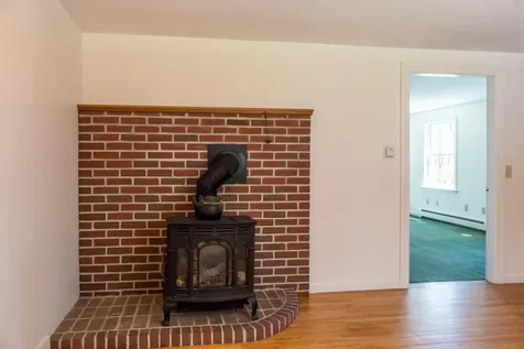 7 Fayview Lane North Yarmouth ME 04097