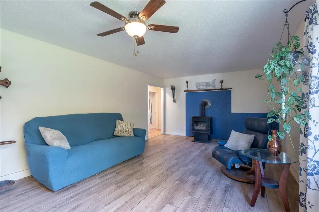 71 Woodland Avenue Warren ME 04864