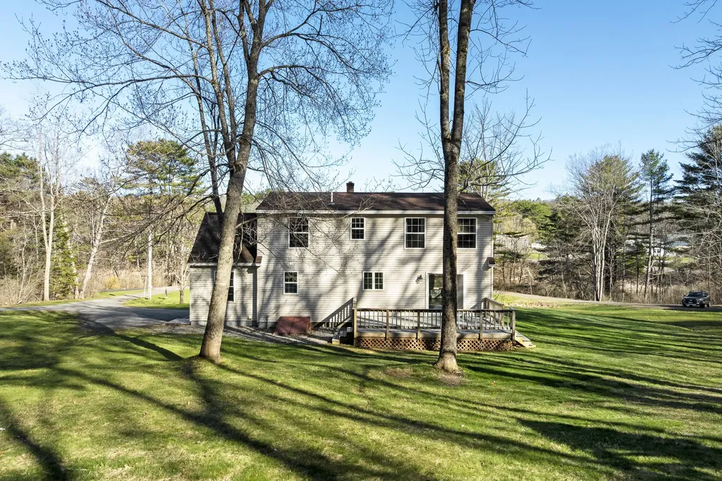 23 Compass Rose Road Brunswick ME 04011
