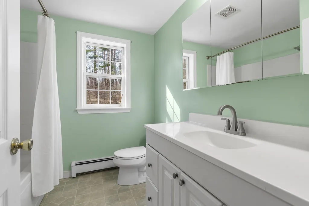 23 Compass Rose Road Brunswick ME 04011