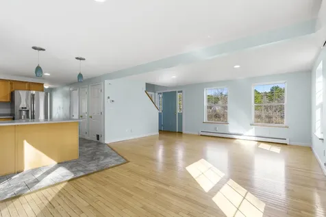 23 Compass Rose Road Brunswick ME 04011