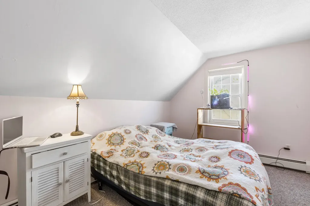 486 Highland Avenue South Portland ME 04106