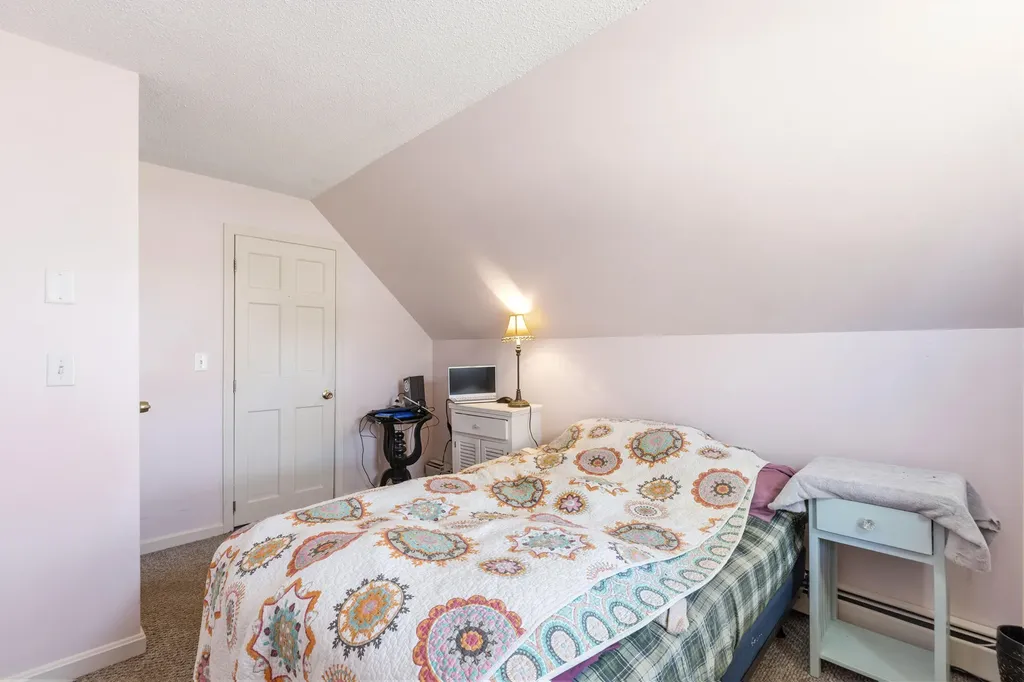 486 Highland Avenue South Portland ME 04106
