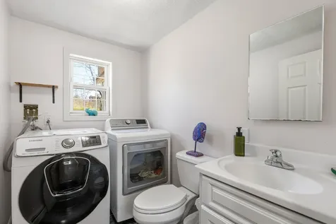 486 Highland Avenue South Portland ME 04106