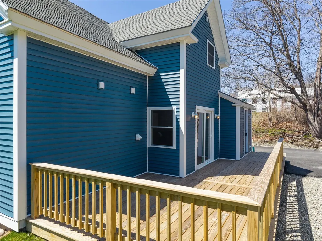 25 School Street Ellsworth ME 04605