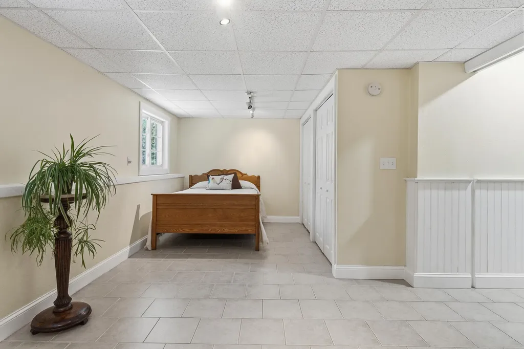 53 Stag Hollow Greene ME 04236