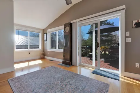 15 Sunset Avenue North Berwick ME 03906