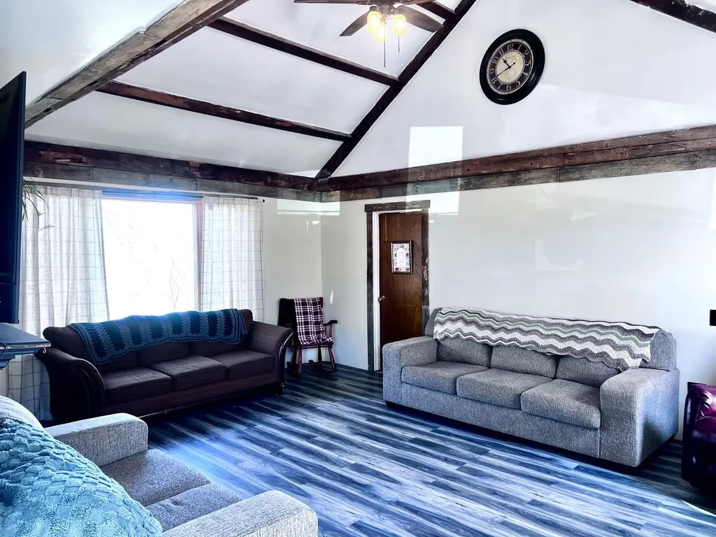 28 Vienna Road Chesterville ME 04938