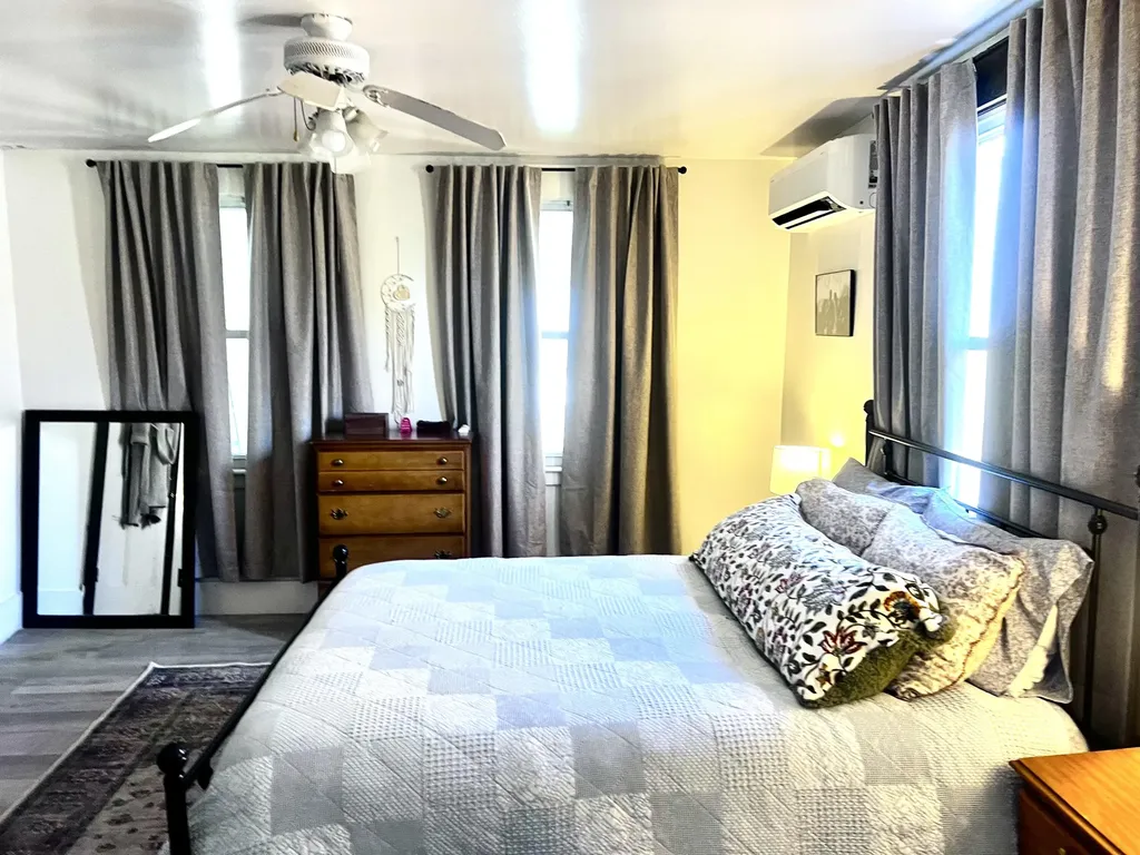 28 Vienna Road Chesterville ME 04938