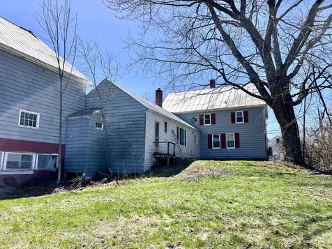 28 Vienna Road Chesterville ME 04938