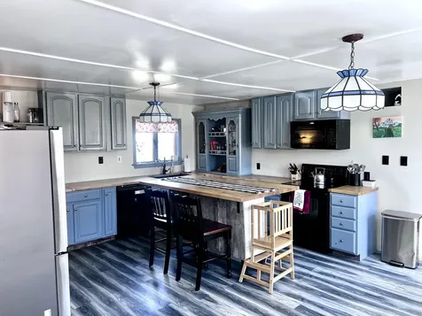 28 Vienna Road Chesterville ME 04938