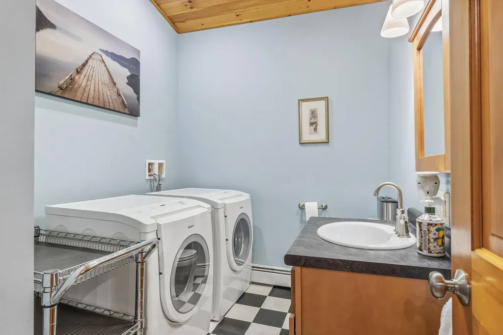 31 Lake Ridge Lane Smithfield ME 04978