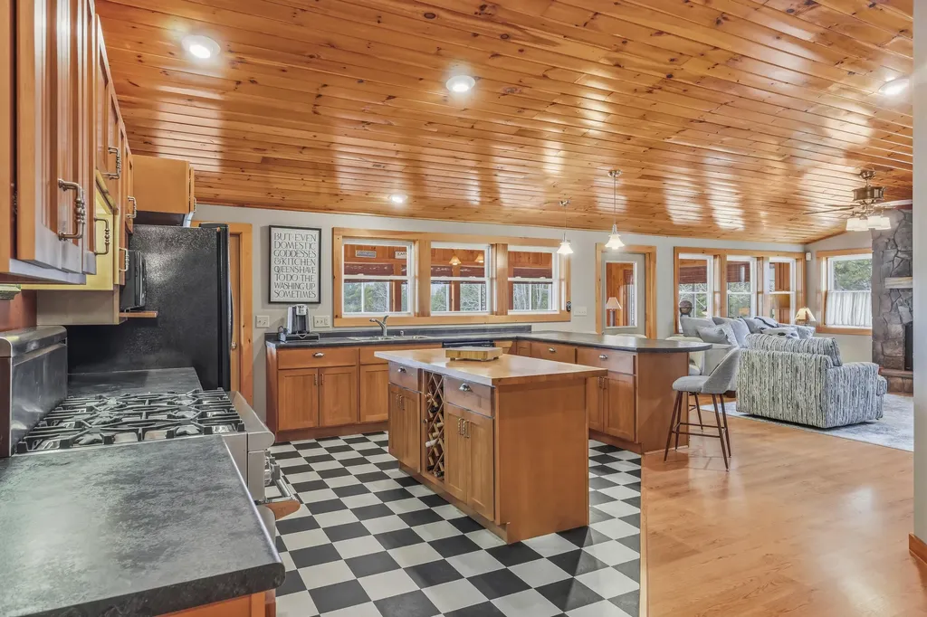 31 Lake Ridge Lane Smithfield ME 04978