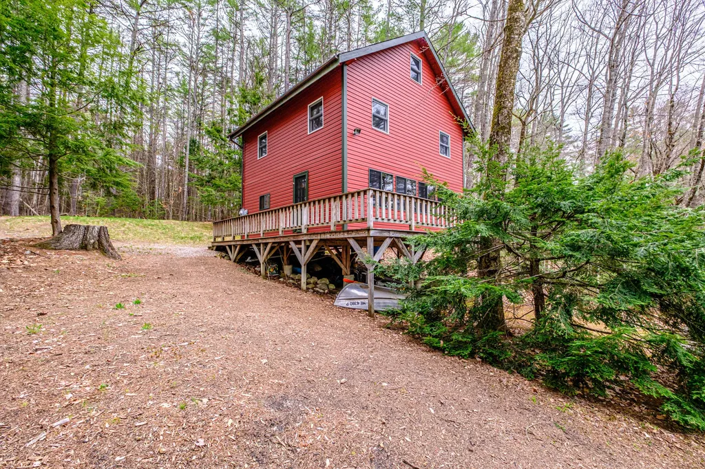 549A Mcwain Hill Road Waterford ME 04088