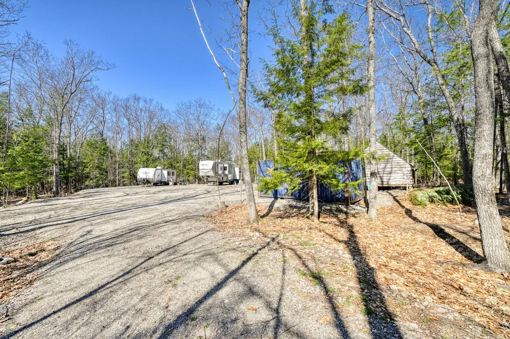 41 Cain Lane West Gardiner ME 04345