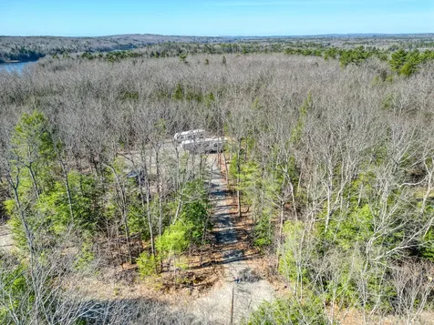 41 Cain Lane West Gardiner ME 04345
