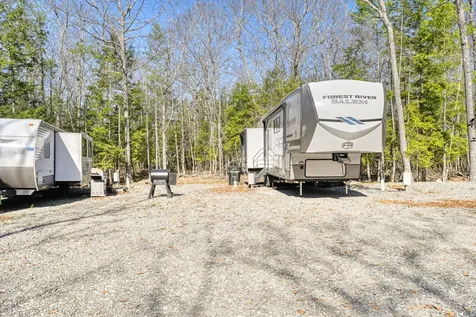 41 Cain Lane West Gardiner ME 04345