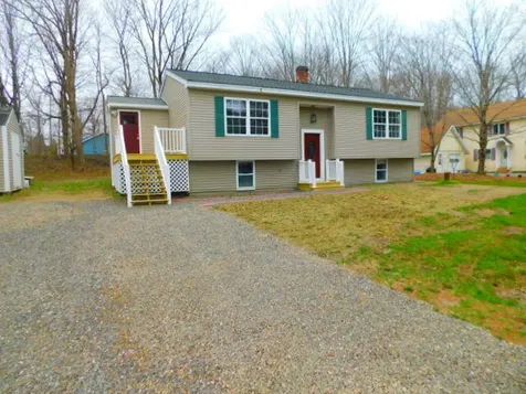 4 Allen's Lane Verona Island ME 04416